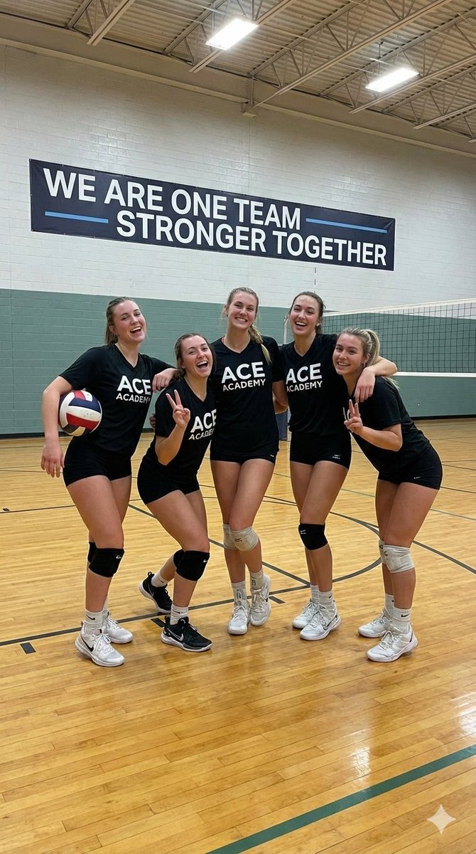 Indoor Female Volleyball Team Photo 1