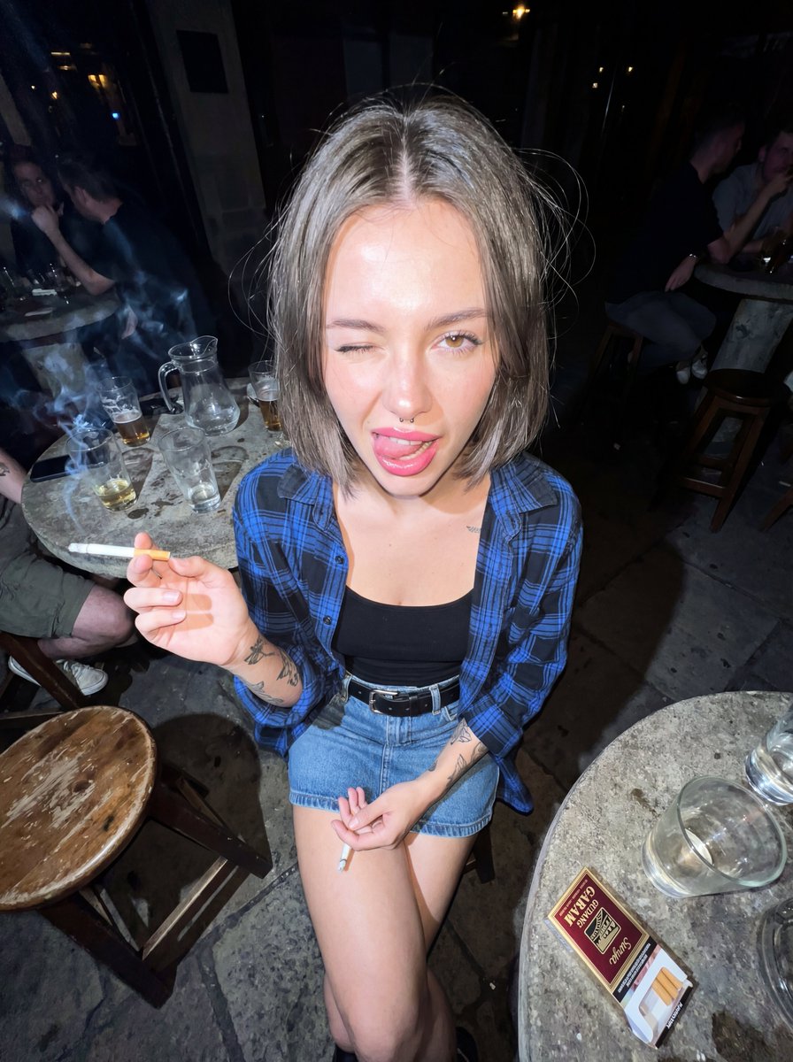 Y2K Grunge Flash Photography Portrait (Detailed) 1