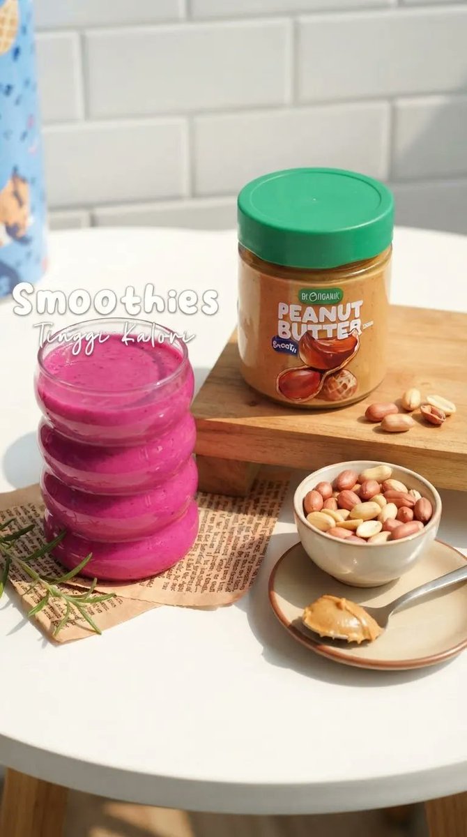 E-commerce Main Image - Commercial Pink Berry Smoothie Photography 1