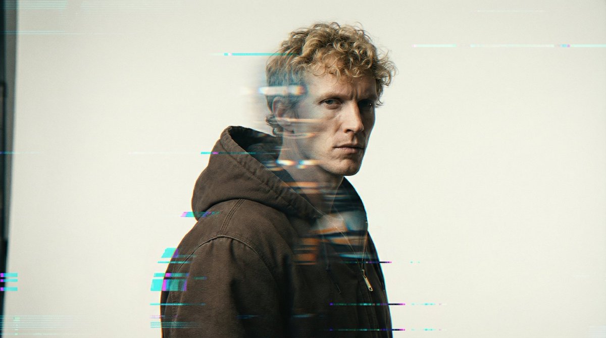 Digital Glitch Portrait Prompt 1
