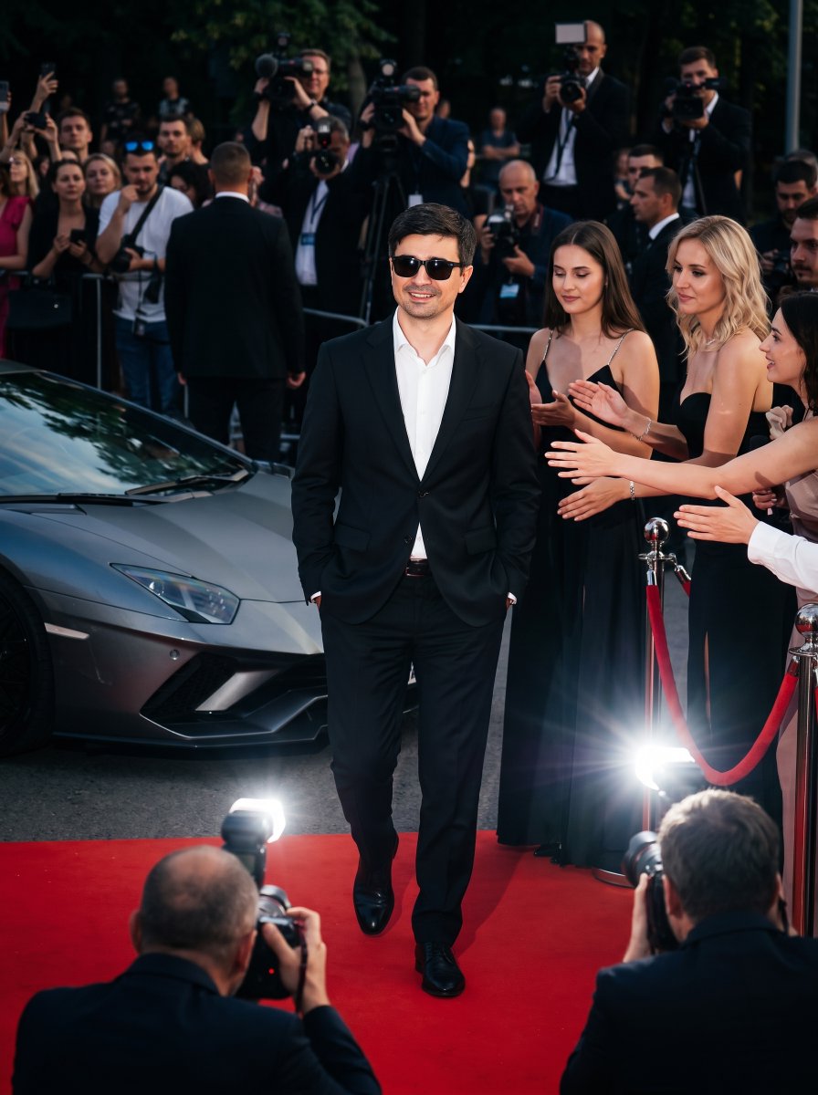 Celebrity Red Carpet Cinematic Portrait 1