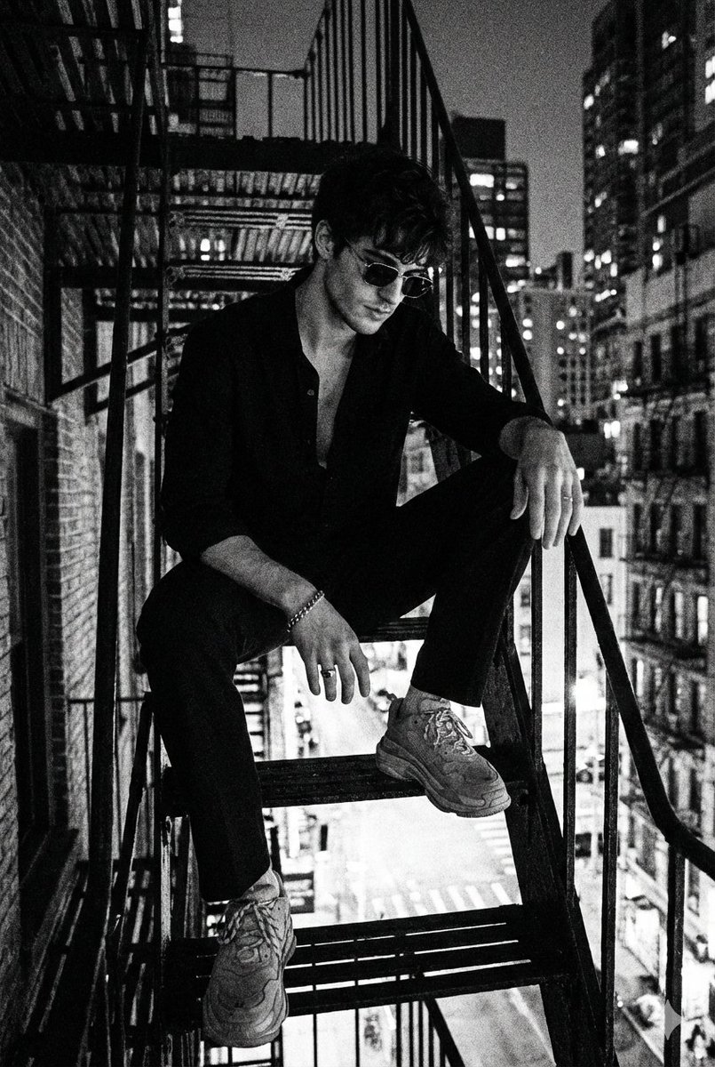 Noir 90s Megacity Portrait (Identity Lock) 1