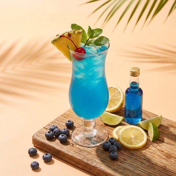 High-end cocktail photography prompt for Nano Banana Pro 4