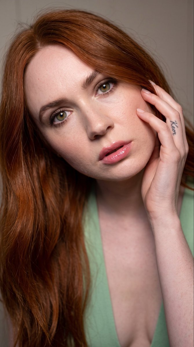 Realistic Close-up Portrait with Green Eyes 4